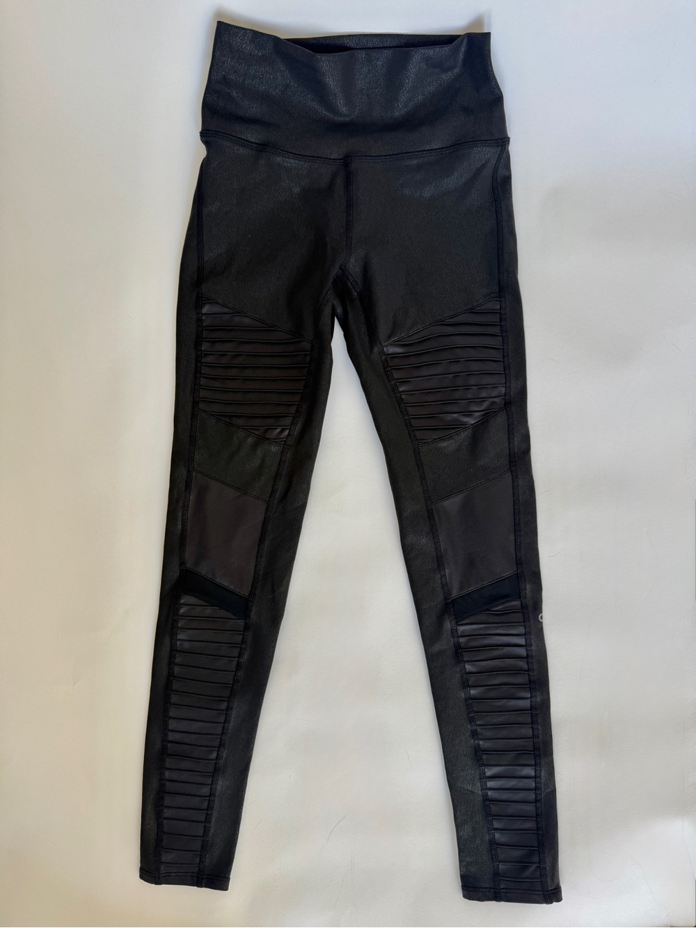 Alo Yoga Moto Legging sz M - Picture 2 of 8